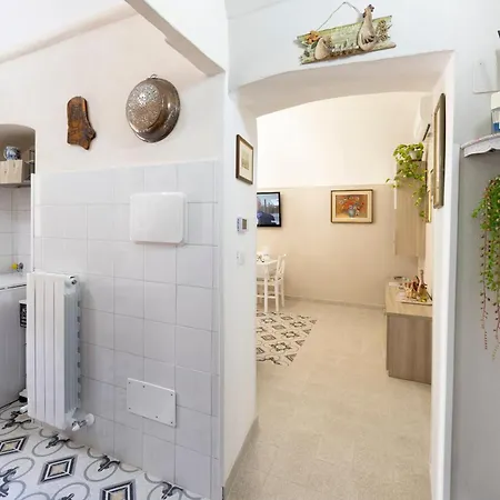 Menotti House Apartment *