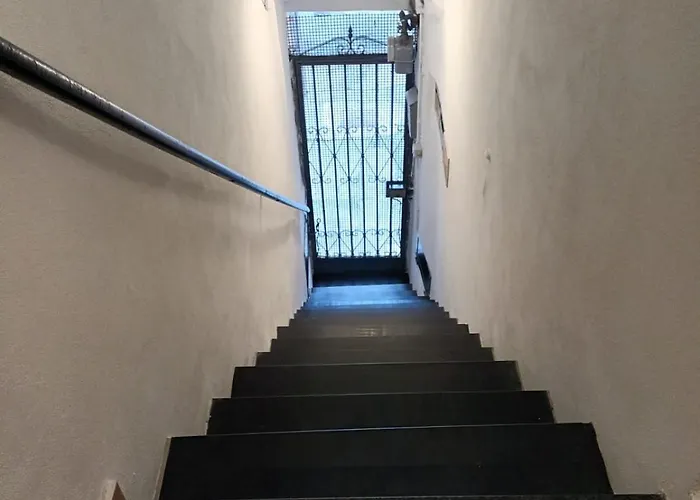 Menotti House Apartman San Remo