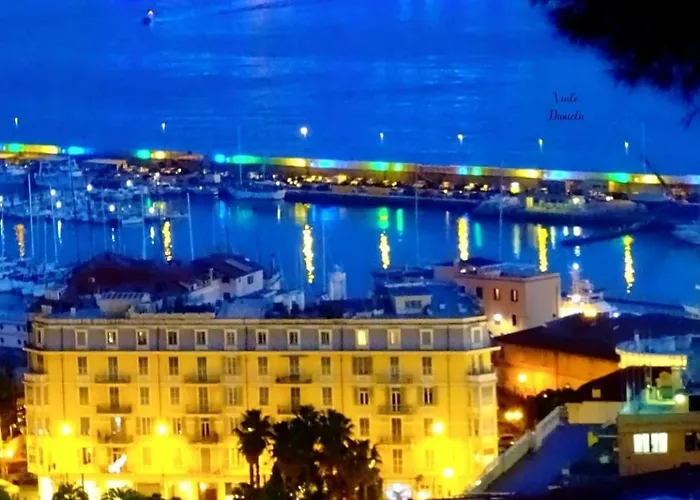 Menotti House Apartman San Remo